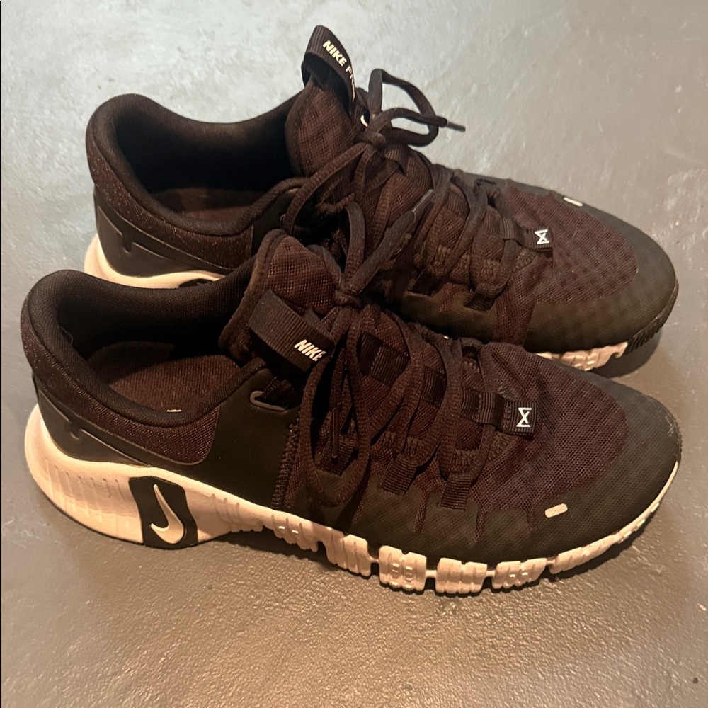Nike Women's Black Running Shoes